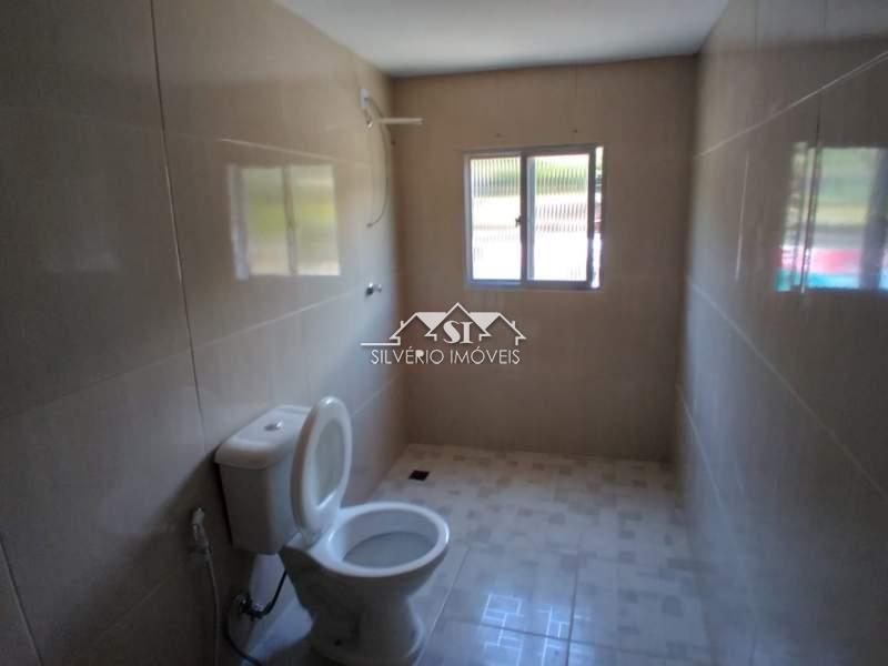 Casa à venda com 5 quartos, 150m² - Foto 17