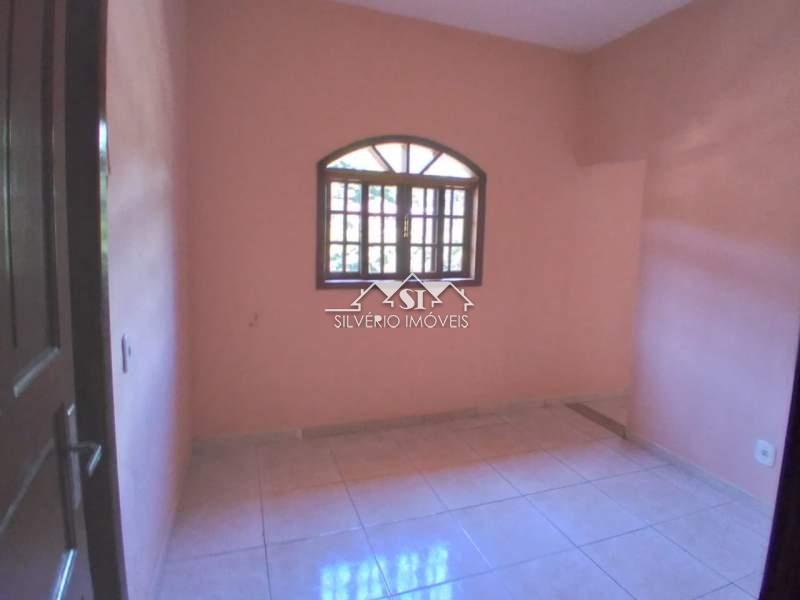 Casa à venda com 5 quartos, 150m² - Foto 21