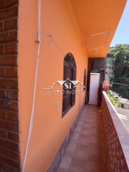 Casa à venda com 5 quartos, 150m² - Foto 26