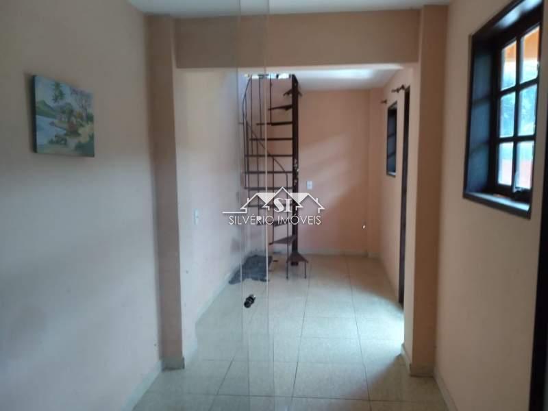 Casa à venda com 5 quartos, 150m² - Foto 32