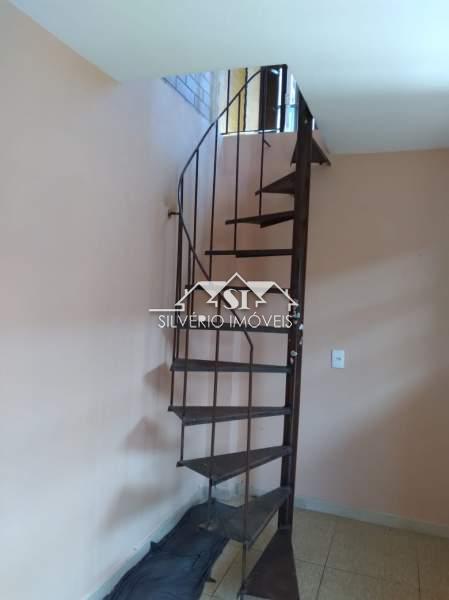 Casa à venda com 5 quartos, 150m² - Foto 33
