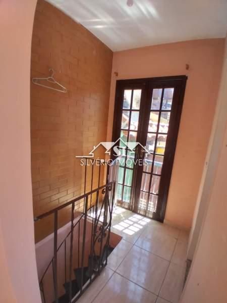 Casa à venda com 5 quartos, 150m² - Foto 34