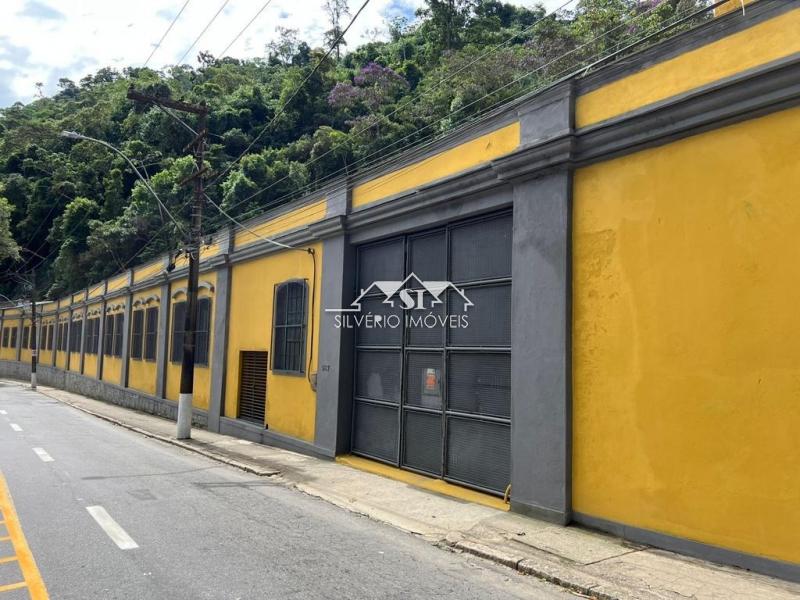Galpão em Morin - Petrópolis/RJ 