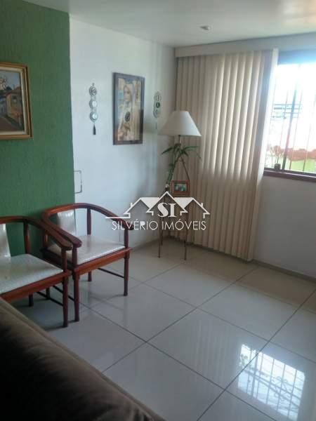 Casa à venda com 2 quartos, 64m² - Foto 8