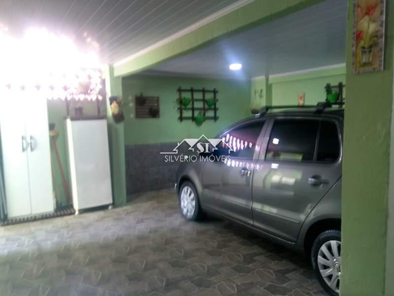 Casa à venda com 2 quartos, 64m² - Foto 18