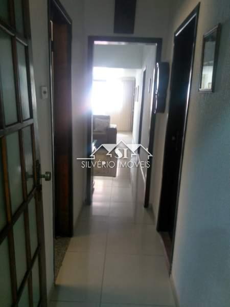 Casa à venda com 2 quartos, 64m² - Foto 6