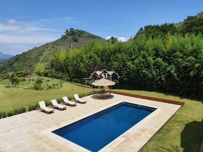 Casa à venda com 4 quartos, 869m² - Foto 9