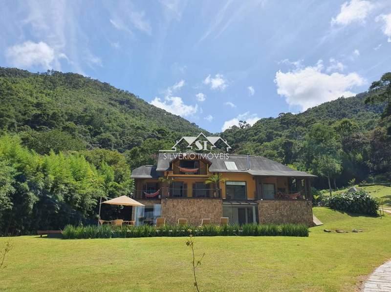 Casa à venda com 4 quartos, 869m² - Foto 2