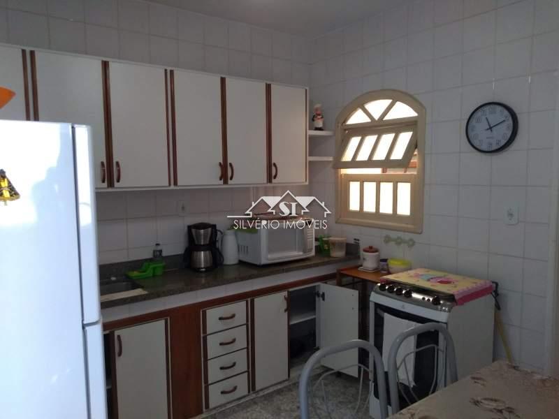 Apartamento à venda com 2 quartos, 75m² - Foto 5