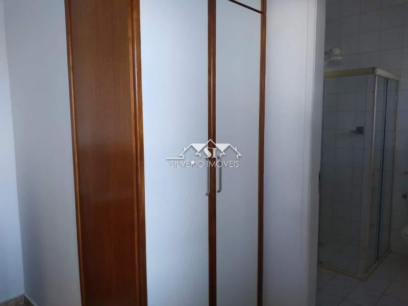Apartamento à venda com 2 quartos, 75m² - Foto 9