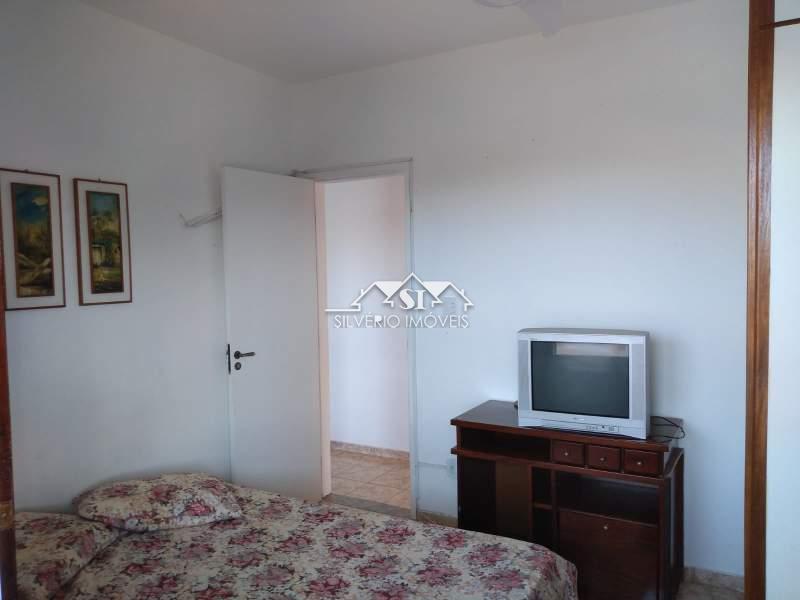 Apartamento à venda com 2 quartos, 75m² - Foto 10