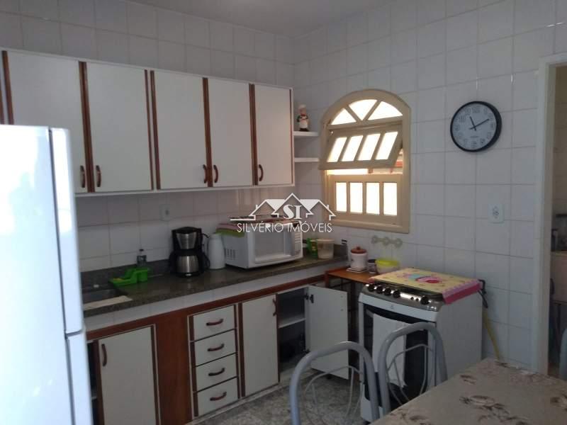 Apartamento à venda com 2 quartos, 75m² - Foto 6