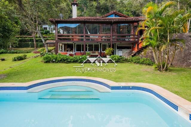 Casa em Fazenda Inglesa - Petrópolis/RJ  - 4 Quartos