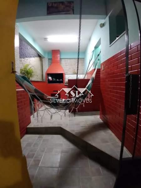 Casa à venda com 4 quartos, 240m² - Foto 24