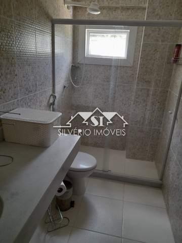 Casa à venda com 6 quartos, 480m² - Foto 3