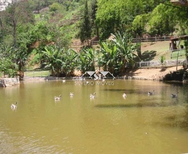 Casa à venda com 6 quartos, 480m² - Foto 14