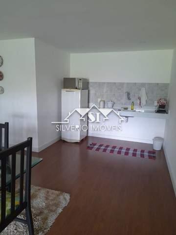 Casa à venda com 6 quartos, 480m² - Foto 17