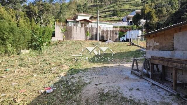 Sítio em Carangola - Petrópolis/RJ  - 2 Quartos