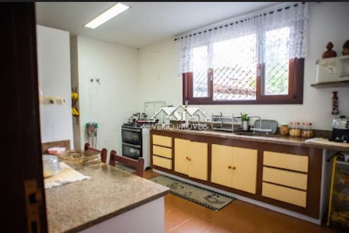 Casa à venda com 4 quartos, 277m² - Foto 5