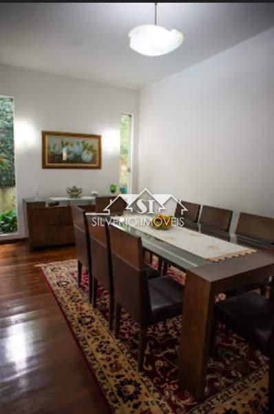 Casa à venda com 4 quartos, 277m² - Foto 13
