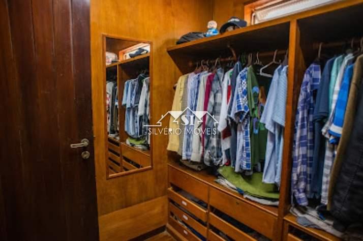 Casa à venda com 4 quartos, 277m² - Foto 14
