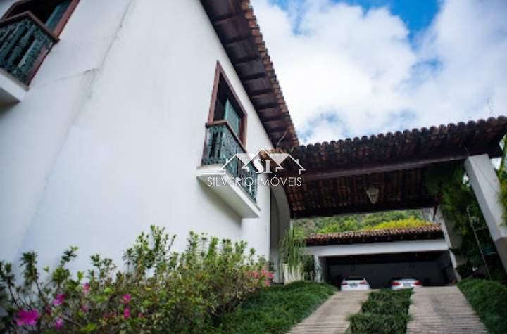 Casa à venda com 4 quartos, 277m² - Foto 15