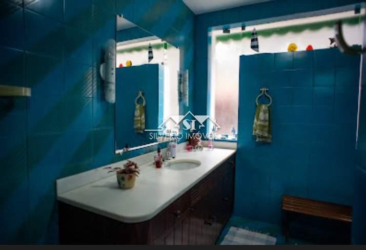 Casa à venda com 4 quartos, 277m² - Foto 27