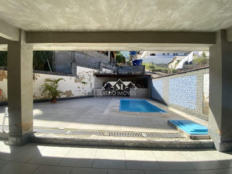 Casa à venda com 3 quartos, 140m² - Foto 17