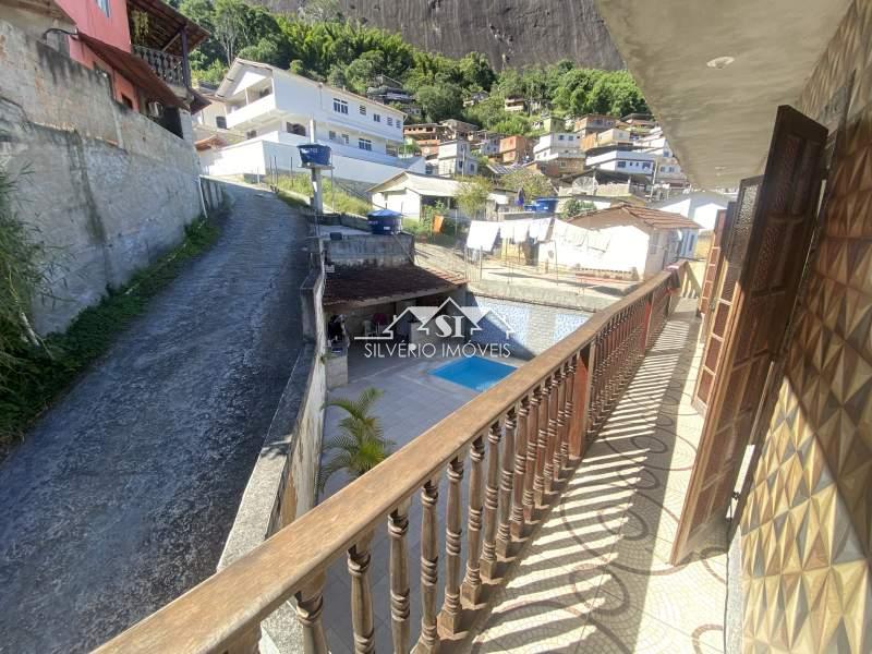 Casa à venda com 3 quartos, 140m² - Foto 14