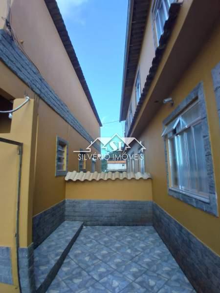 Imóvel Comercial Padrão à venda com 2 quartos, 65m² - Foto 3