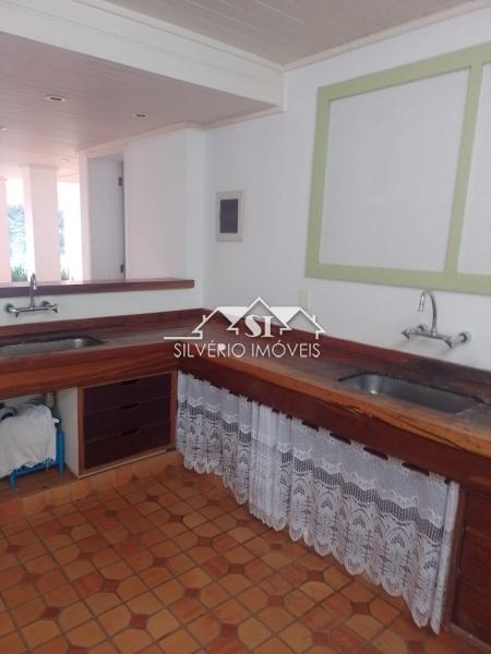 Casa à venda e aluguel com 3 quartos, 145m² - Foto 10