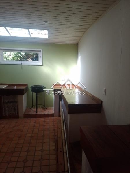 Casa à venda e aluguel com 3 quartos, 145m² - Foto 13
