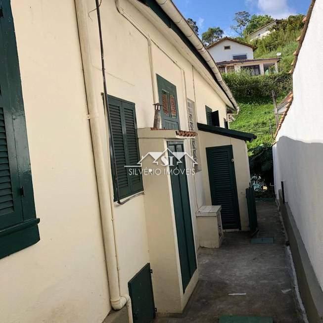 Casa à venda com 4 quartos, 168m² - Foto 9