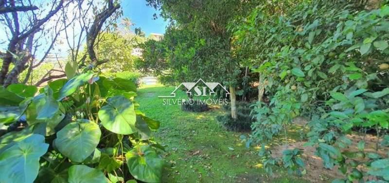Casa à venda com 4 quartos, 168m² - Foto 16