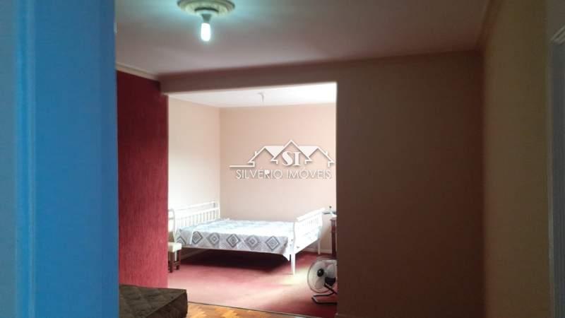 Casa à venda com 5 quartos, 320m² - Foto 36