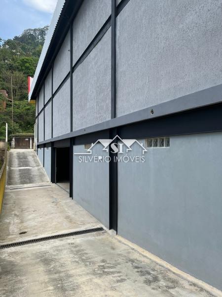 Galpão em Quissamã - Petrópolis/RJ 