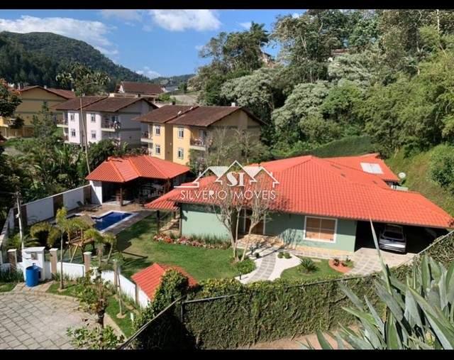 Casa à venda com 3 quartos, 350m² - Foto 6