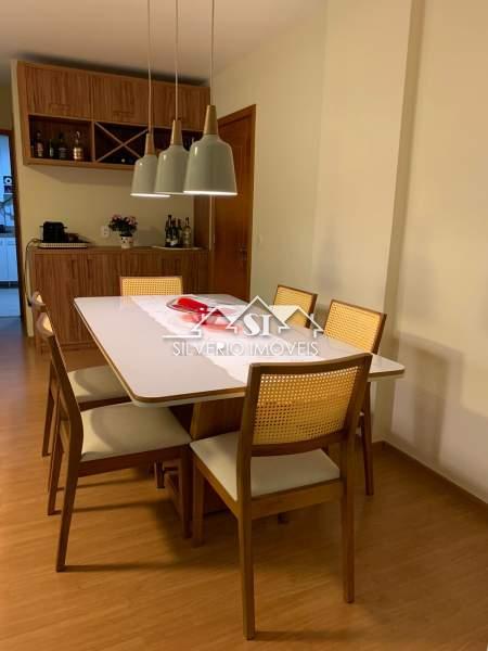 Apartamento à venda com 3 quartos, 112m² - Foto 2