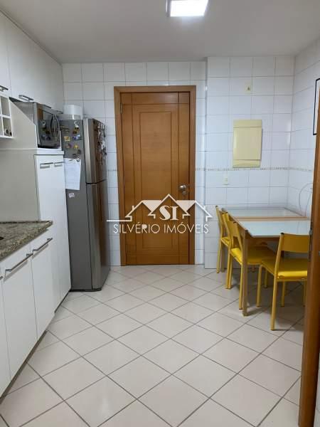 Apartamento à venda com 3 quartos, 112m² - Foto 26