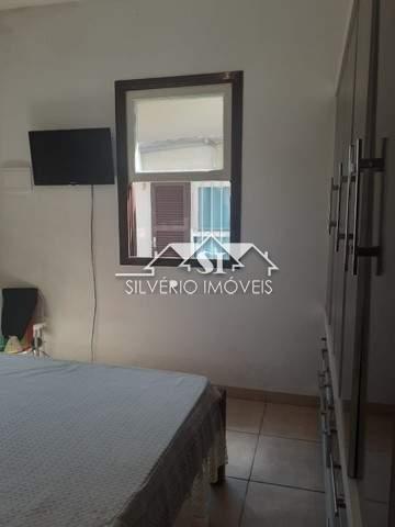 Casa à venda com 3 quartos, 100m² - Foto 3
