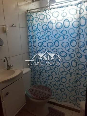 Casa à venda com 3 quartos, 100m² - Foto 12