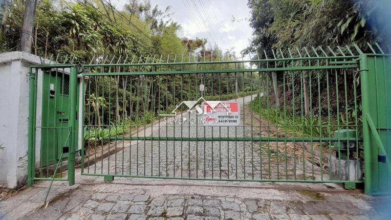 Terreno Residencial à venda em Carangola, Petrópolis - RJ - Foto 6