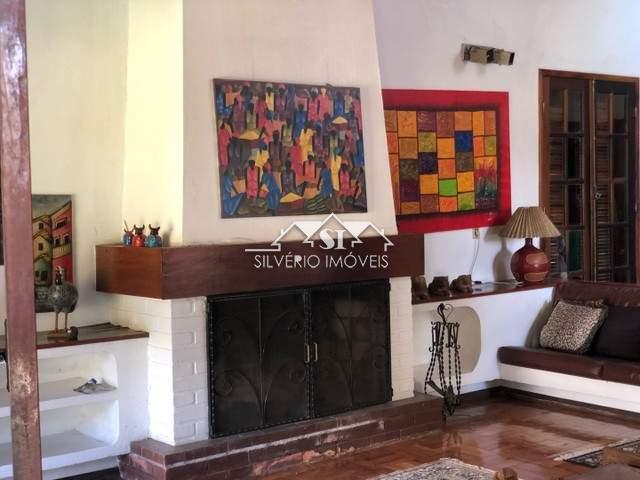 Casa à venda com 5 quartos, 340m² - Foto 5