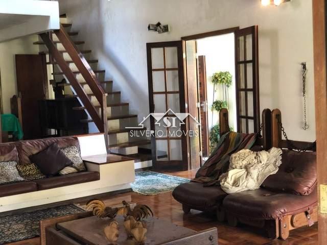 Casa à venda com 5 quartos, 340m² - Foto 6