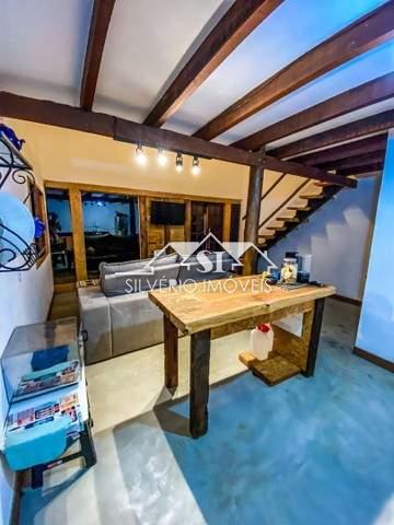 Casa à venda com 2 quartos, 250m² - Foto 9