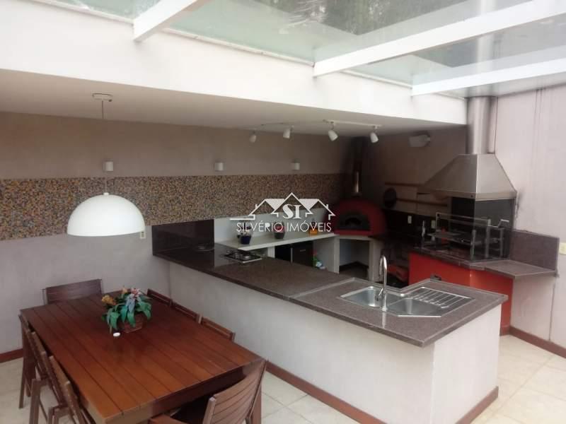 Casa à venda com 4 quartos, 280m² - Foto 6