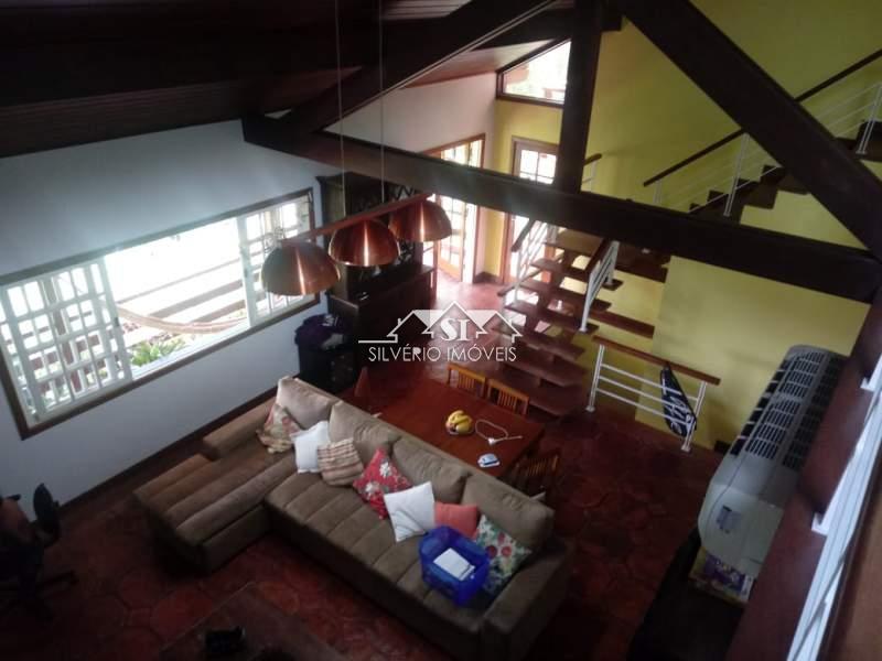 Casa à venda com 4 quartos, 280m² - Foto 18