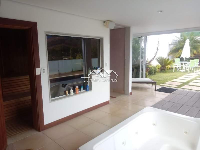 Casa à venda com 4 quartos, 280m² - Foto 11