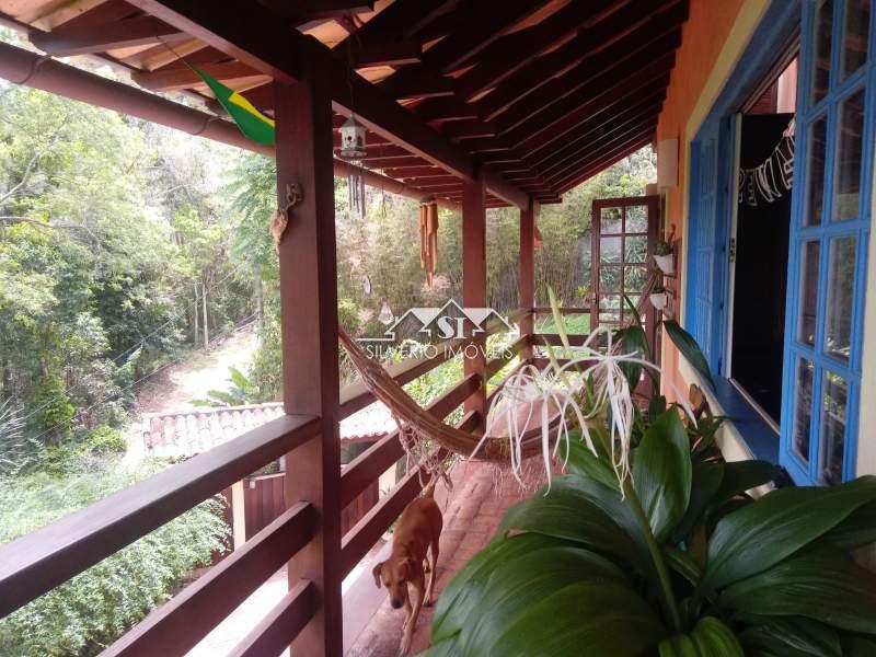 Casa à venda com 4 quartos, 280m² - Foto 33