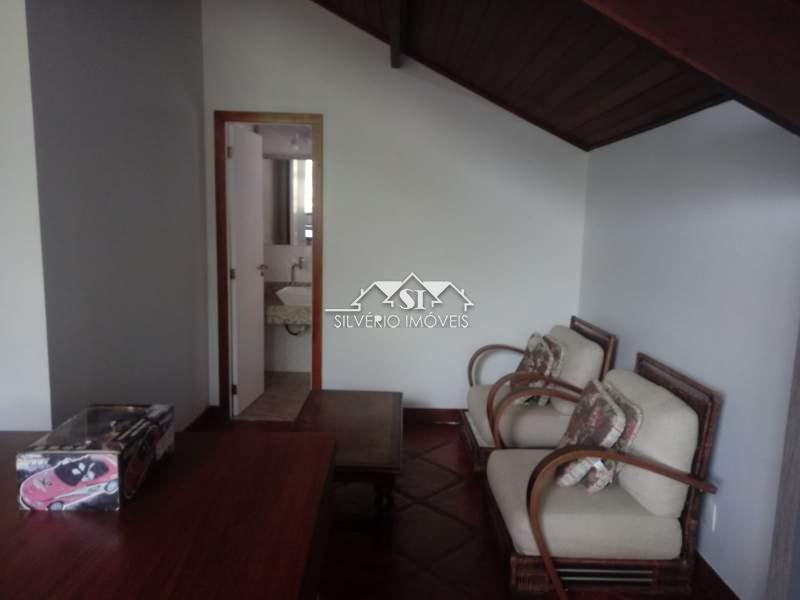 Casa à venda com 4 quartos, 280m² - Foto 34